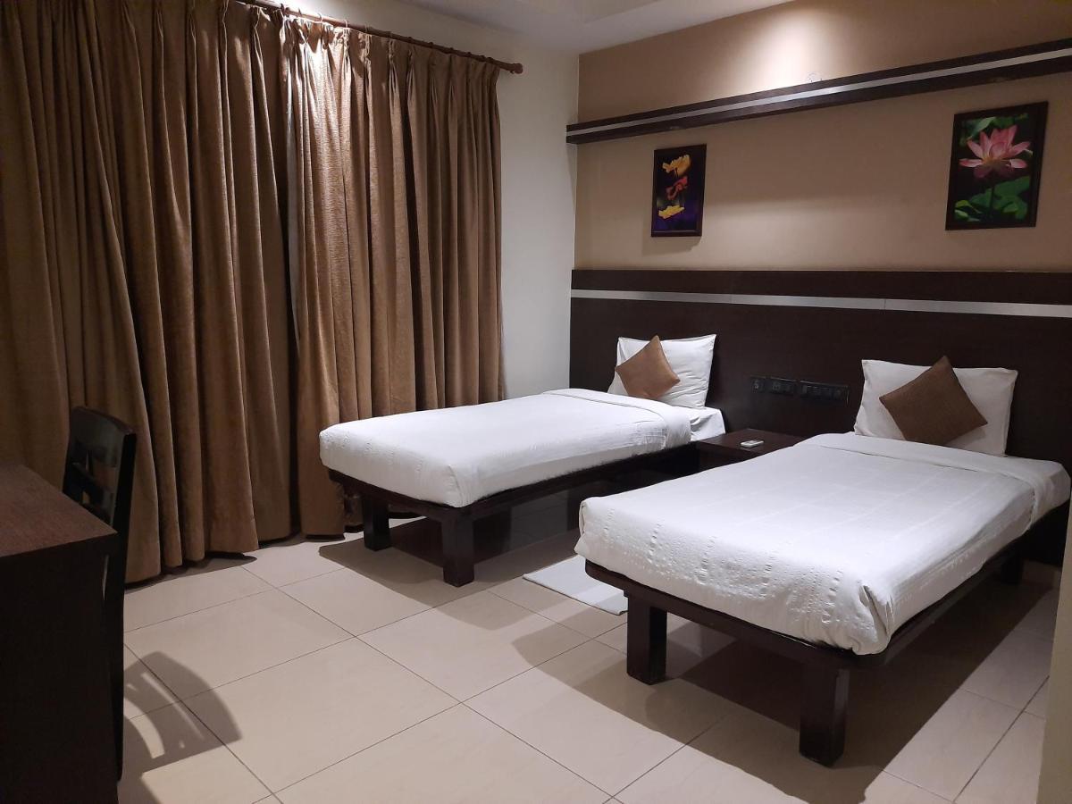 Hotel Nagarjuna Suites Bangalore Ngoại thất bức ảnh