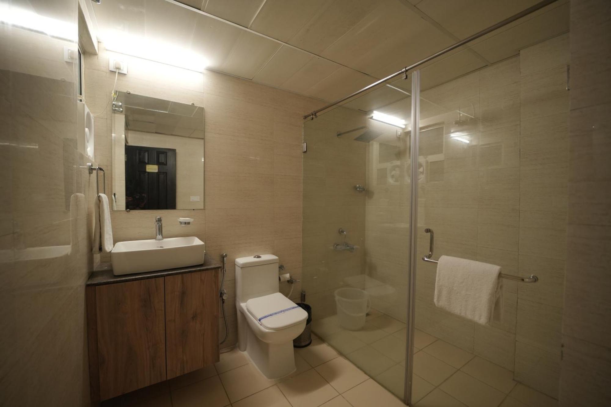 Hotel Nagarjuna Suites Bangalore Ngoại thất bức ảnh