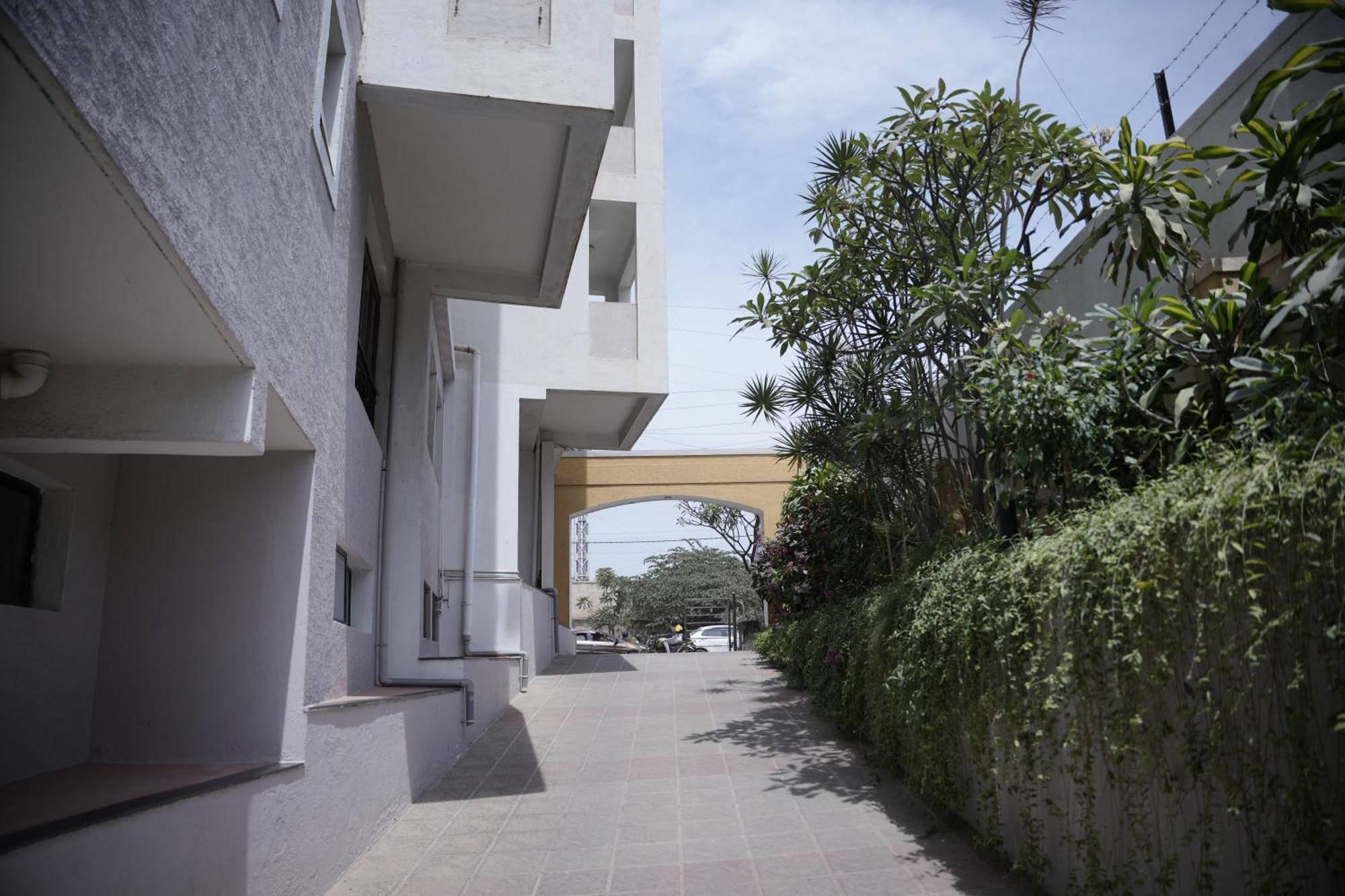 Hotel Nagarjuna Suites Bangalore Ngoại thất bức ảnh