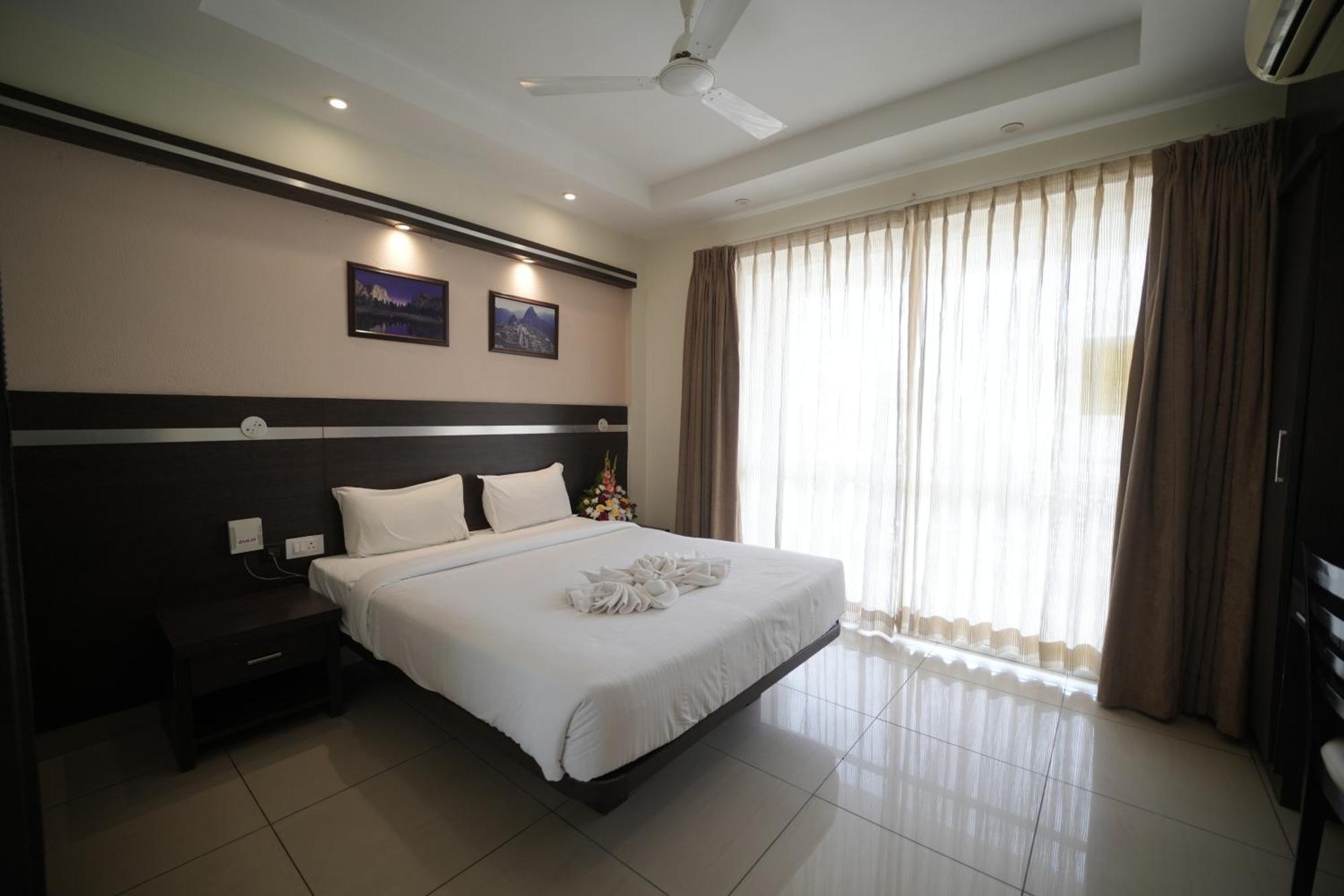 Hotel Nagarjuna Suites Bangalore Ngoại thất bức ảnh